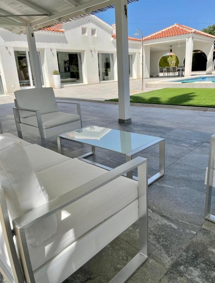 Villa Pyeranch Torrevieja Eksteriør billede
