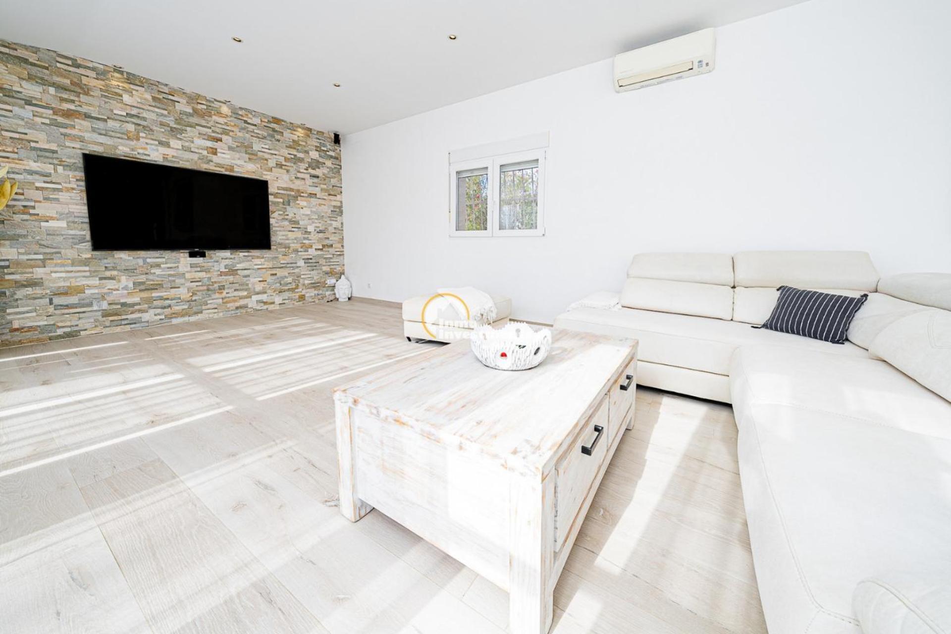Villa Pyeranch Torrevieja Eksteriør billede