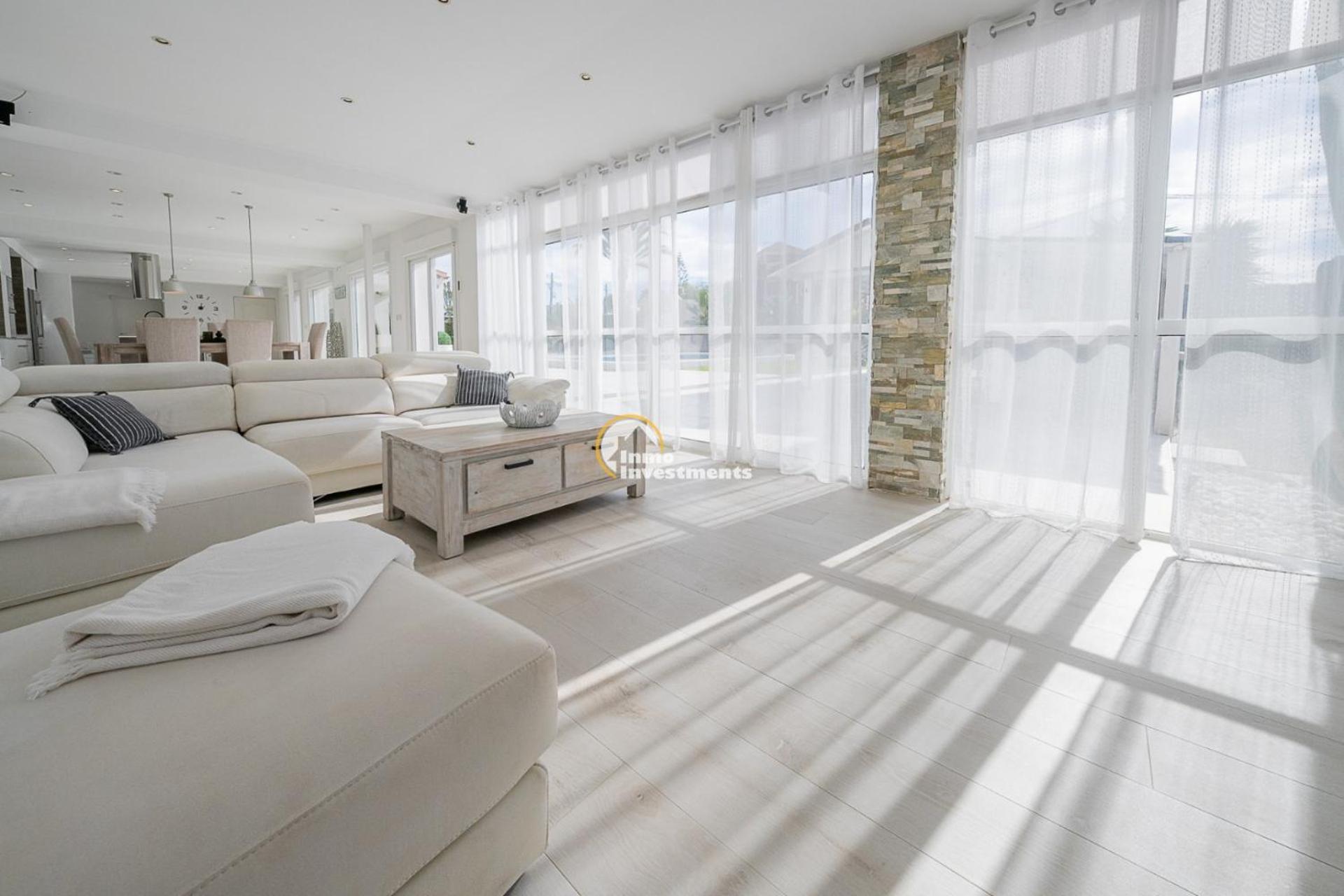 Villa Pyeranch Torrevieja Eksteriør billede